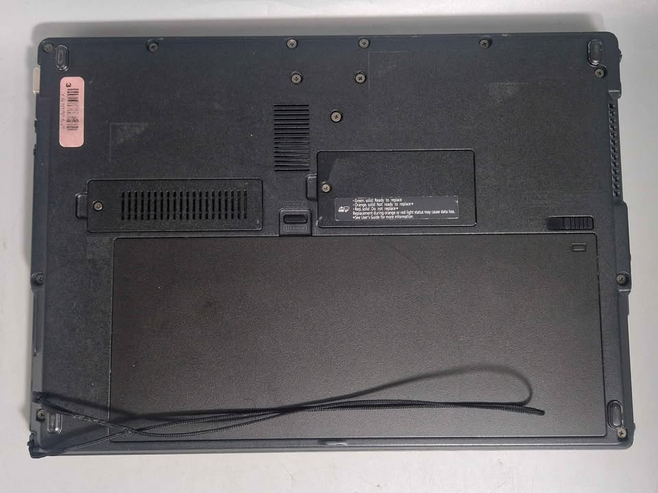 Fujitsu Lifebook T937 / I5-7300u / 16GB ram / 512GB SSD | Cash
