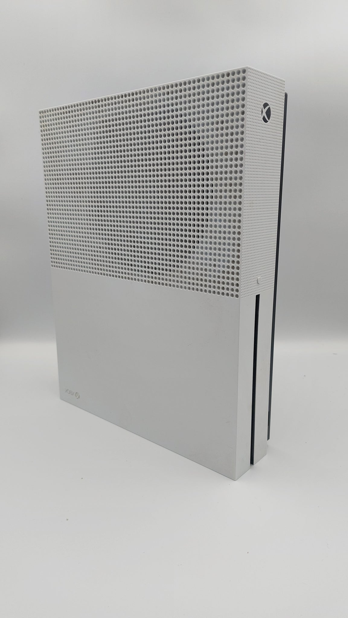 Microsoft Xbox One S Console, 1TB, White, Unboxed Comes With No Controller *Console Only*