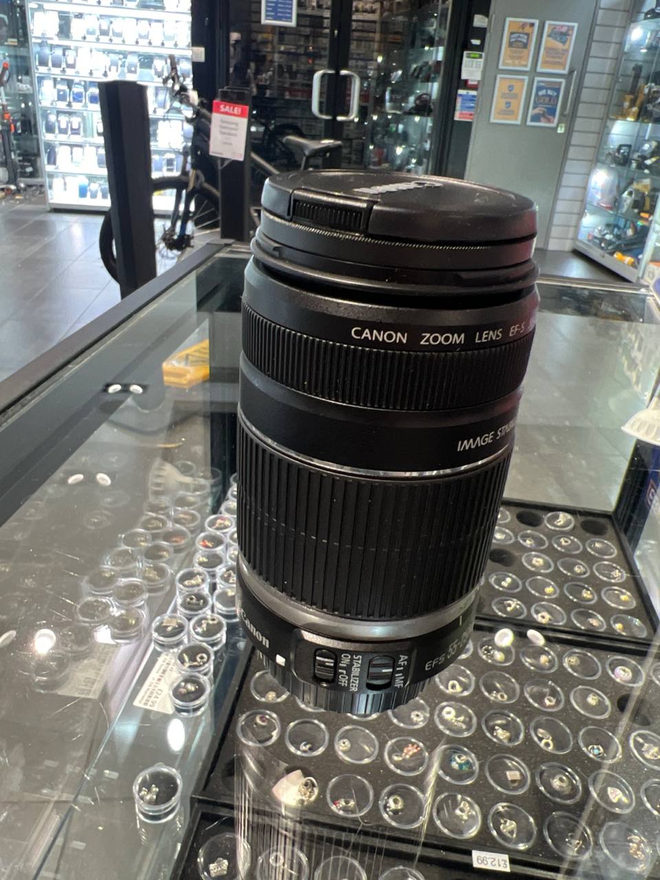Canon EF-S 55-250mm f/4-5.6 Is STM Telephoto Zoom Lens with Caps and Hood