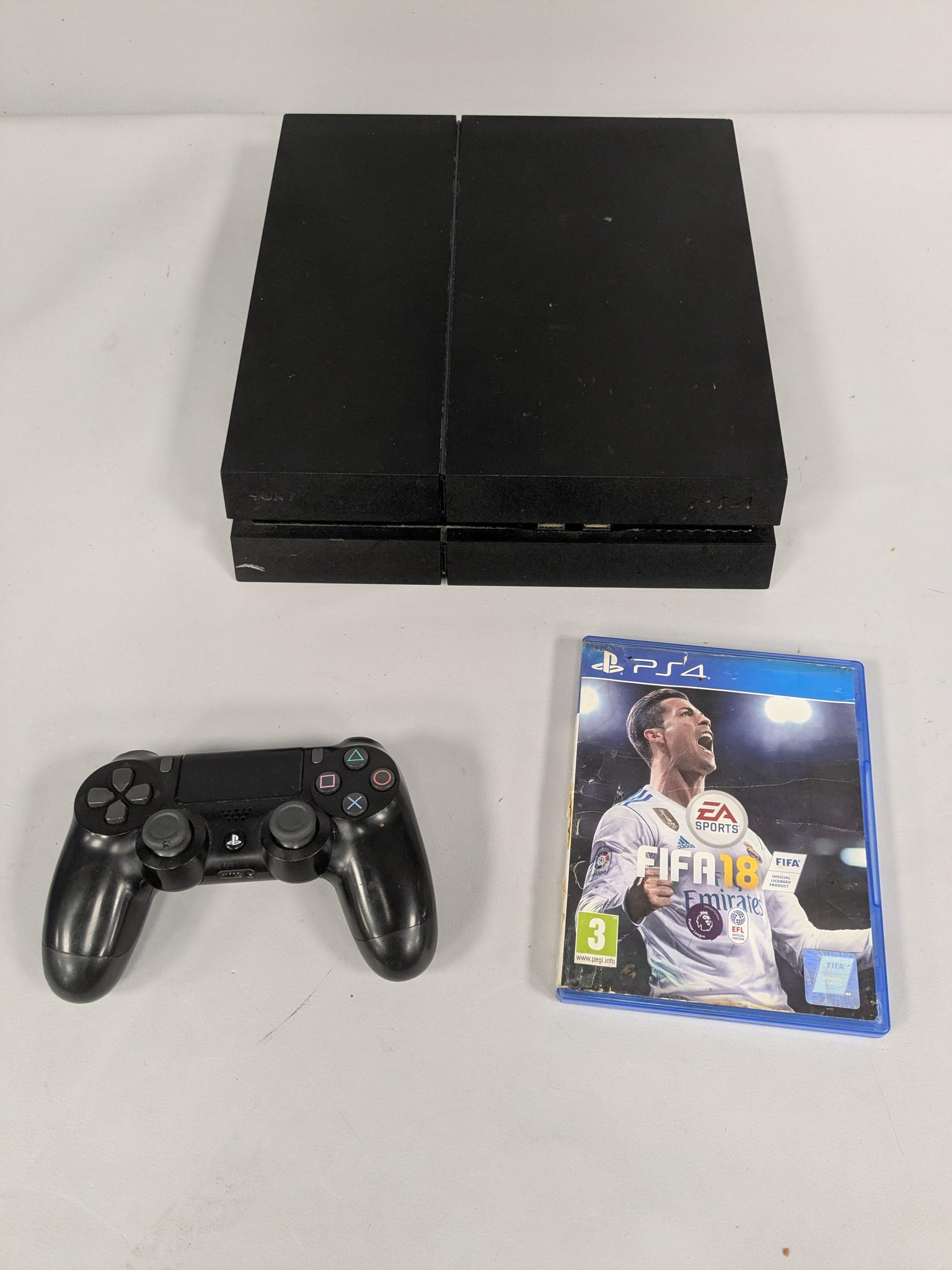 Playstation 4 500GB Black Console FIFA 18 Package