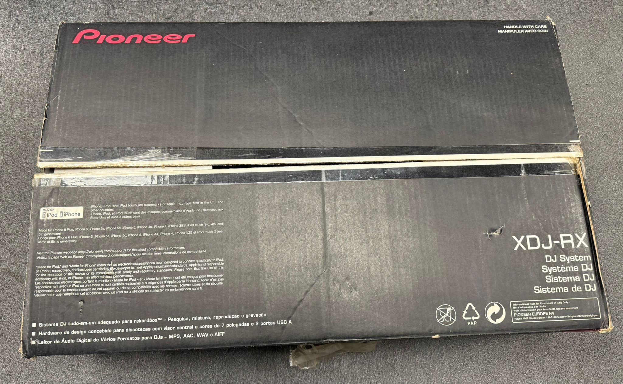 ** Collection Only ** Pioneer XDJ-RX All-in-one Rekordbox DJ system & Flight case ** Boxed **
