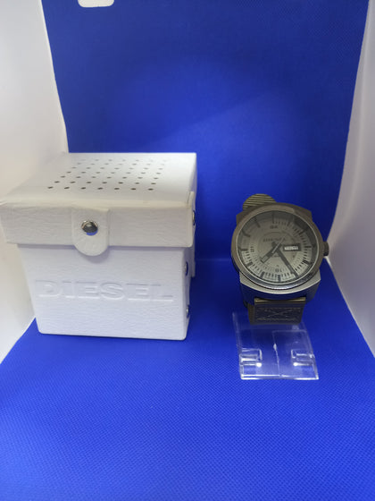 Diesel DZ-1472 Mens Watch, Boxed Green wool strap