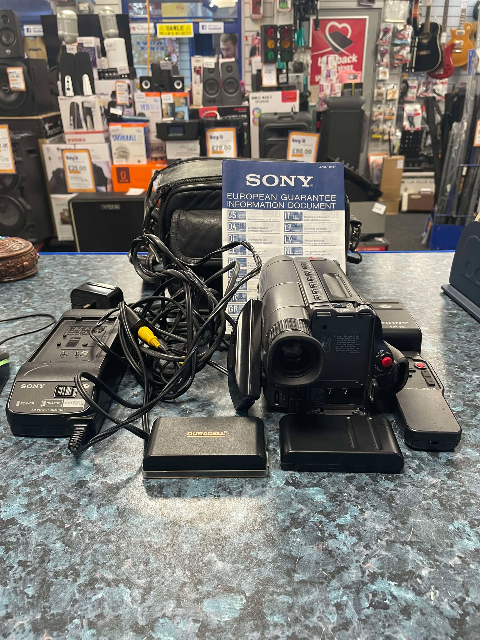 SONY HANDYCAM VISION - CCD-TRV10E