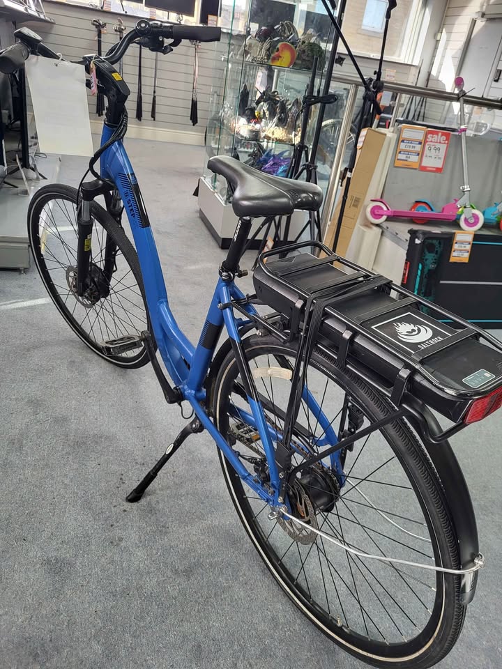 EZE Step NX Commuter PA Ebike - 250W Motor - 36v Bat - 28" Wheels - Med Frame Single Speed