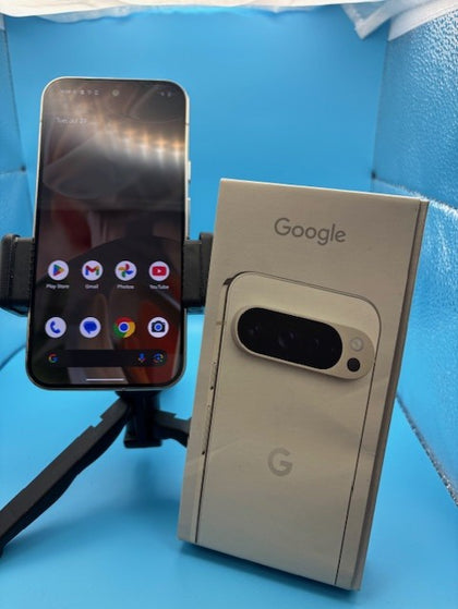 Google Pixel 9 Pro - 128 GB - Porcelain- Boxed.