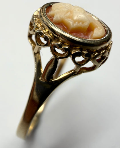 9ct cameo ring size N