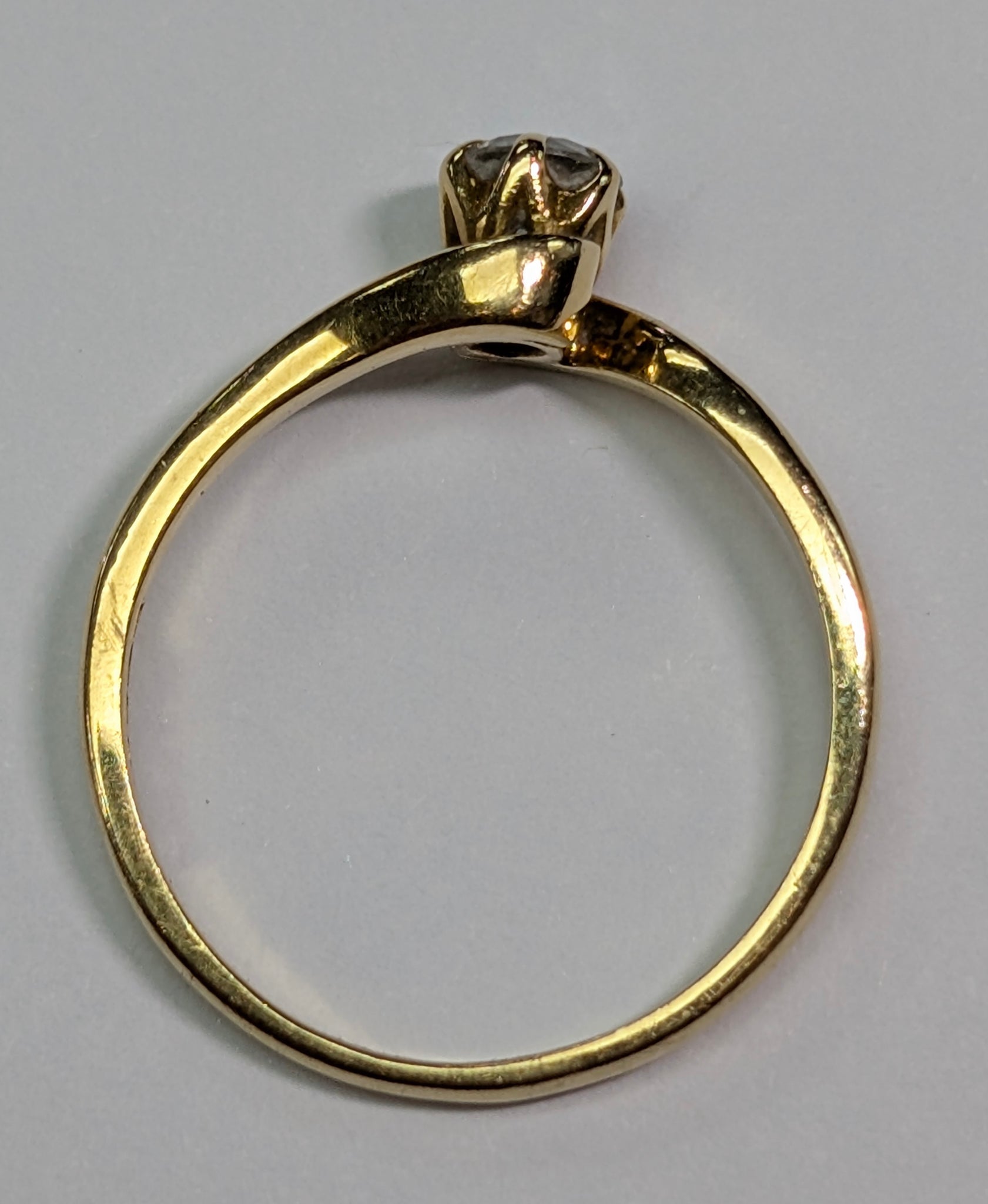 18CT Gold Diamond Ring Size K