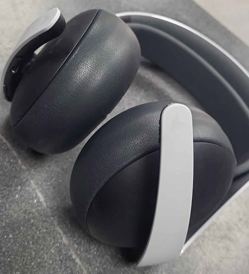 Sony Pulse Elite Headset With Dongle