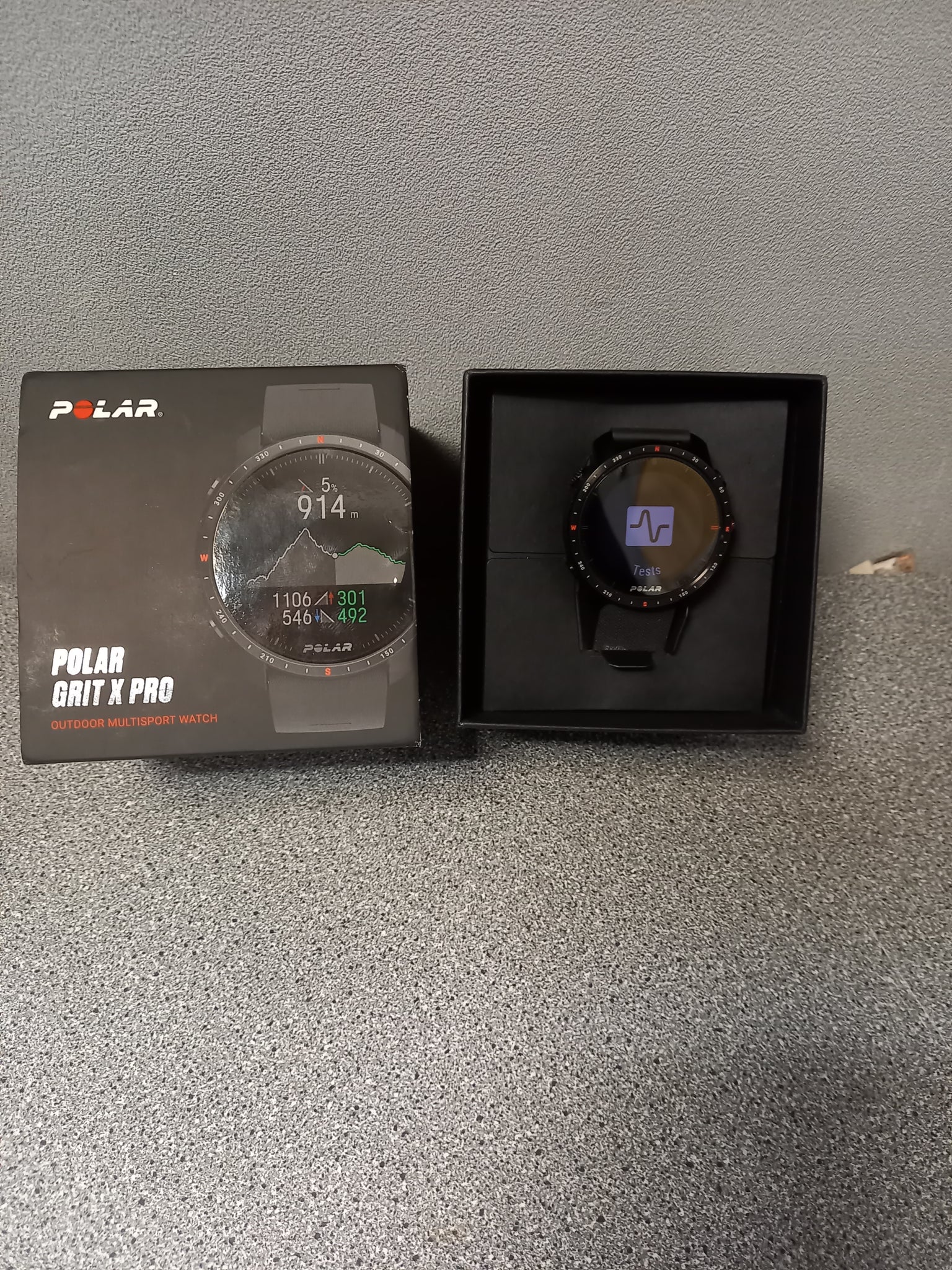 Polar Grit x Pro Black M/L