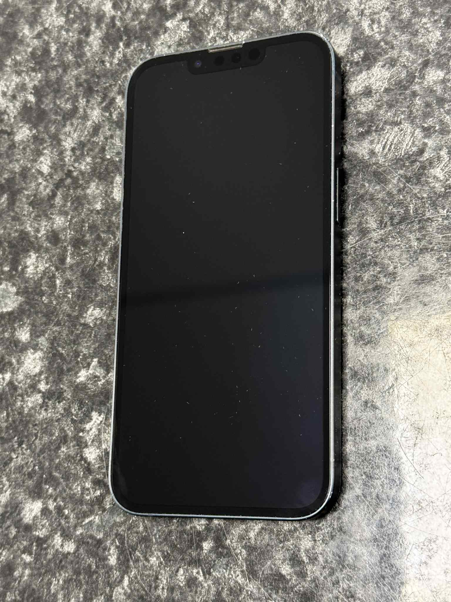 iPhone 13 - Unlocked, 128GB