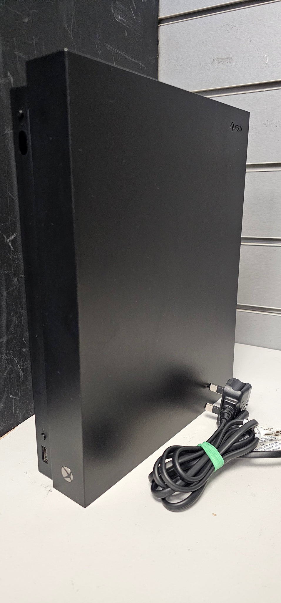 Xbox One X Console 1TB - No Controller