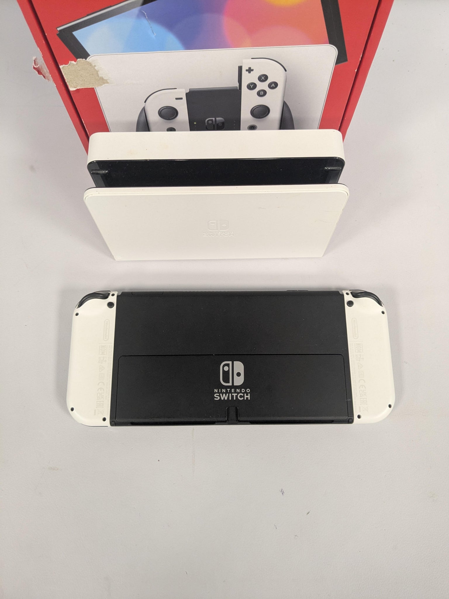 Nintendo Switch OLED - White