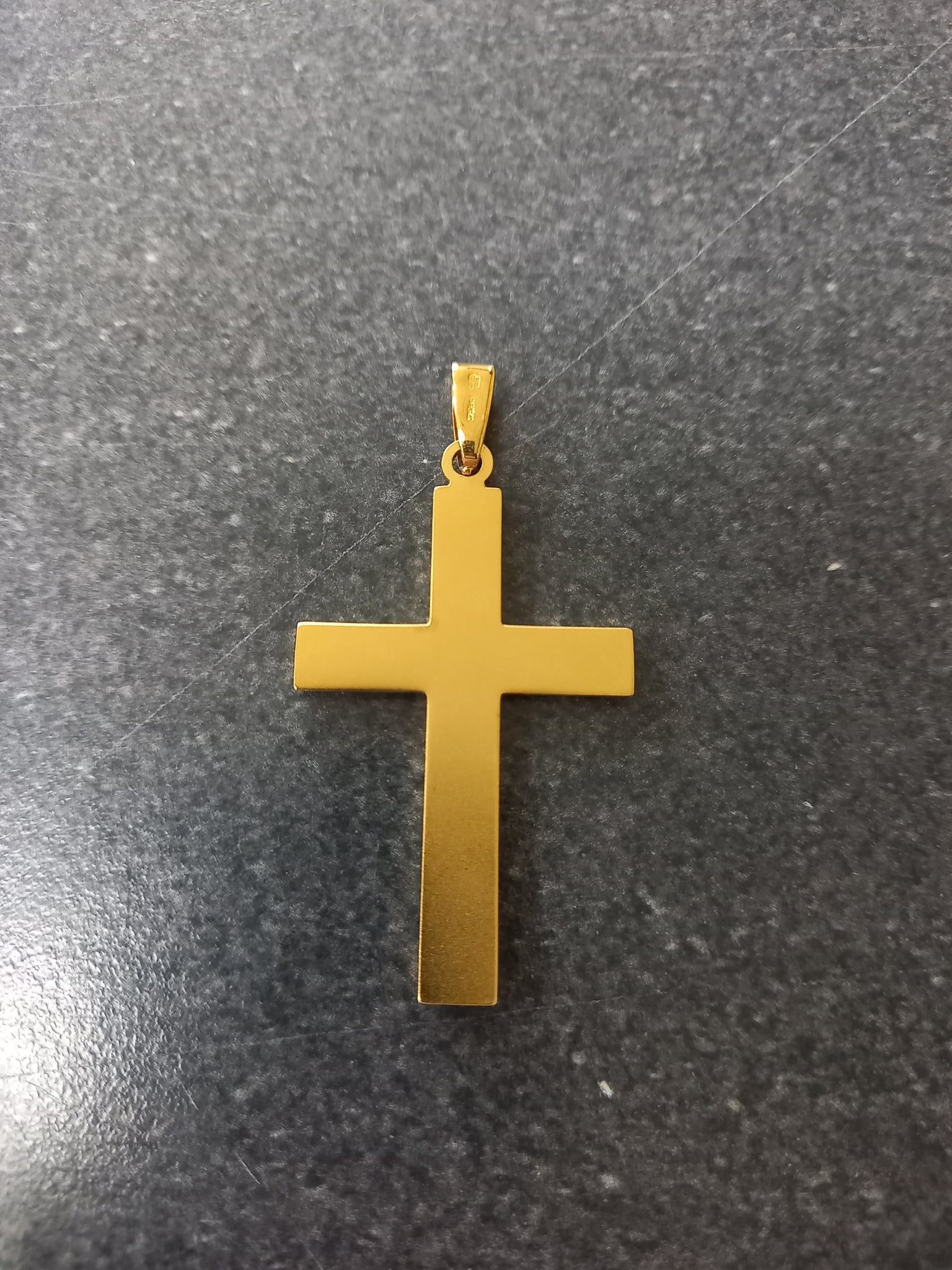 9ct Gold Cross