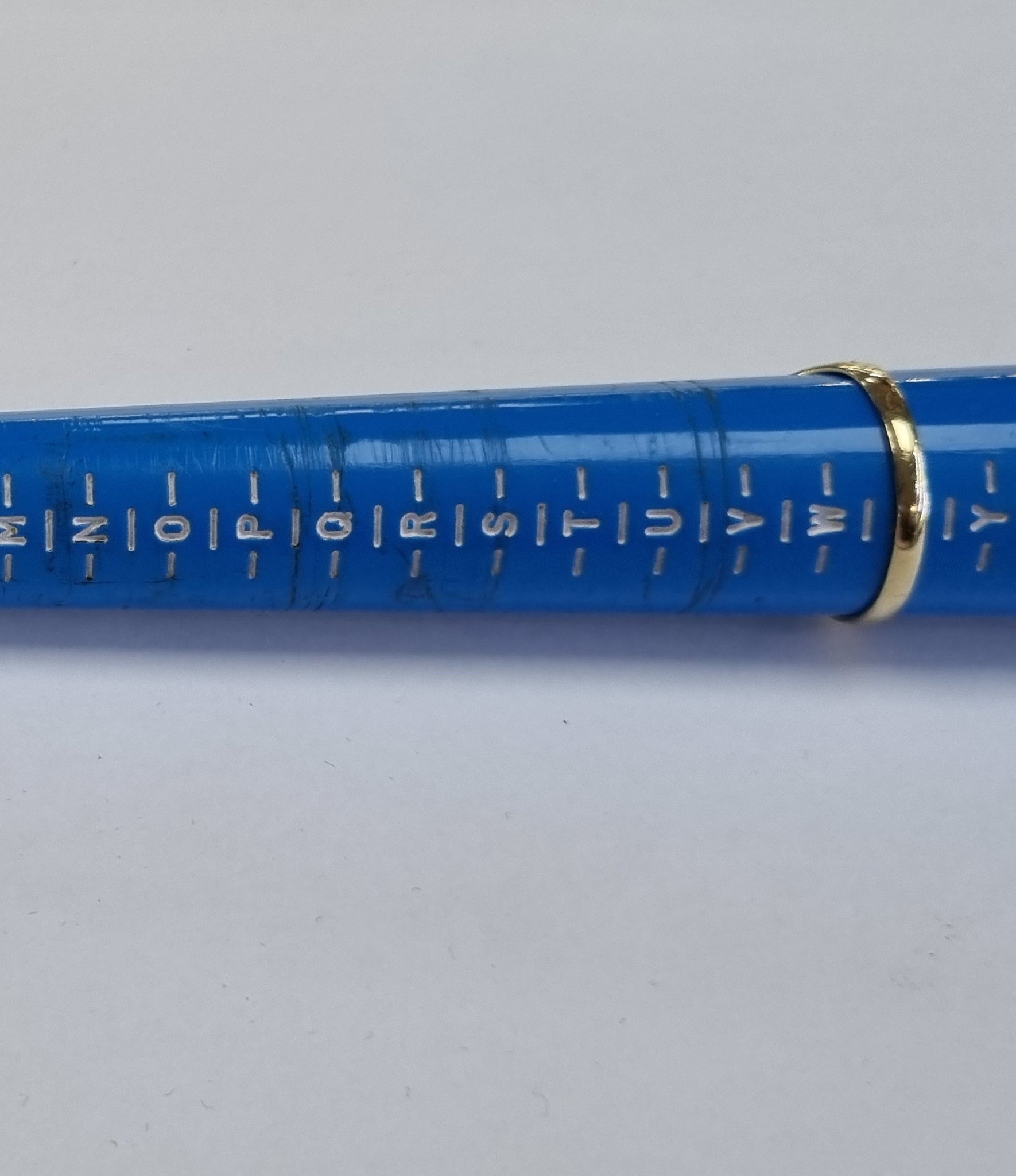 9ct gold ring black & diamond size X