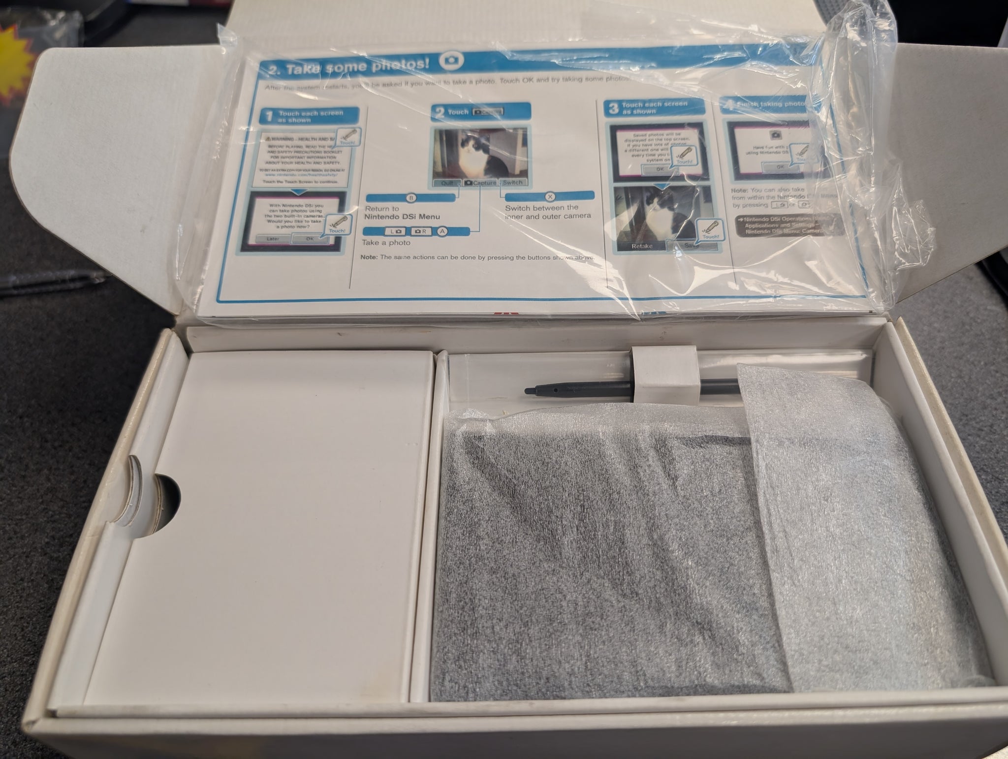 Nintendo DSi Boxed Black with games