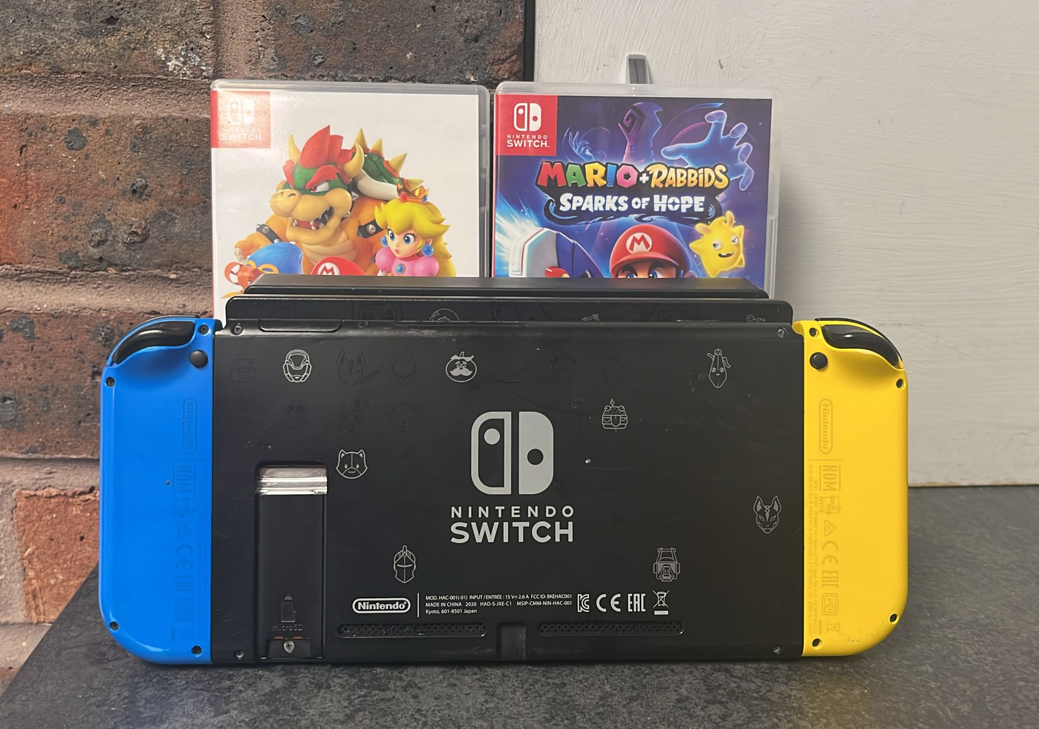 Nintendo Switch Fortnite Edition & Mario Games