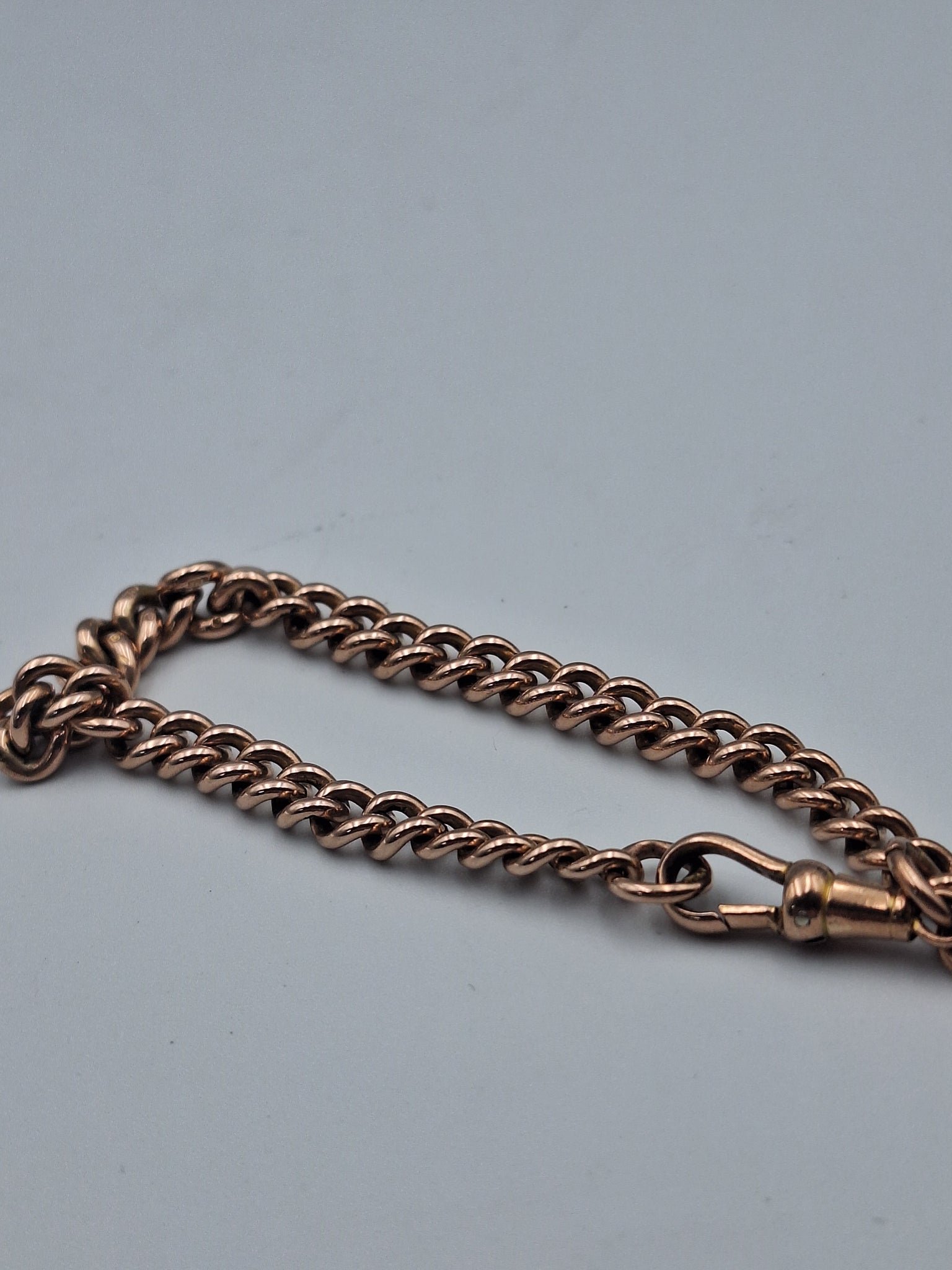 Edwardian 9ct Rose Gold Graduated Curb Link Bracelet With T-Bar & Swivel Clasp - 8" Long - 28.72 Grams