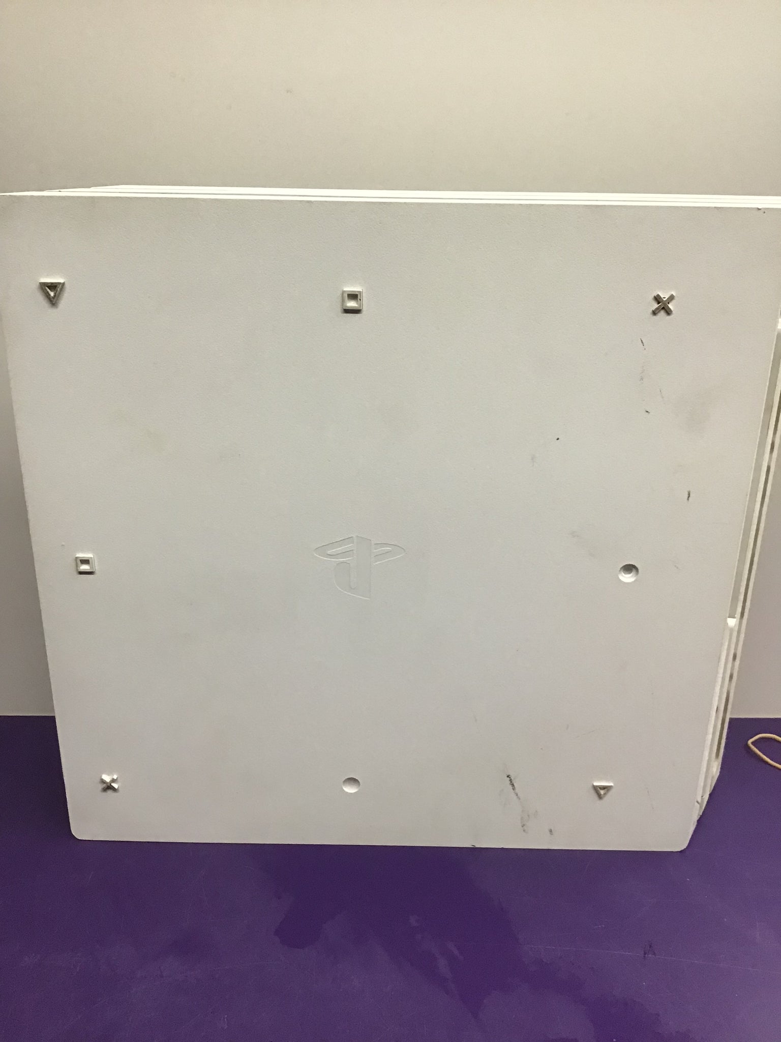 Playstation 4 Pro - White