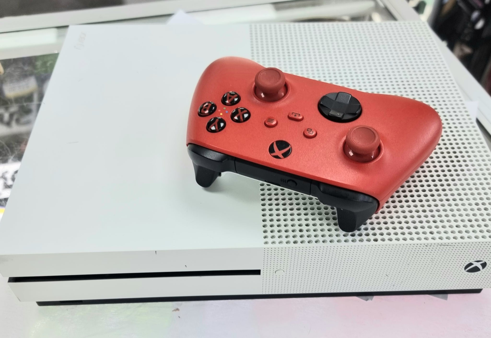 Microsoft Xbox One S 1TB