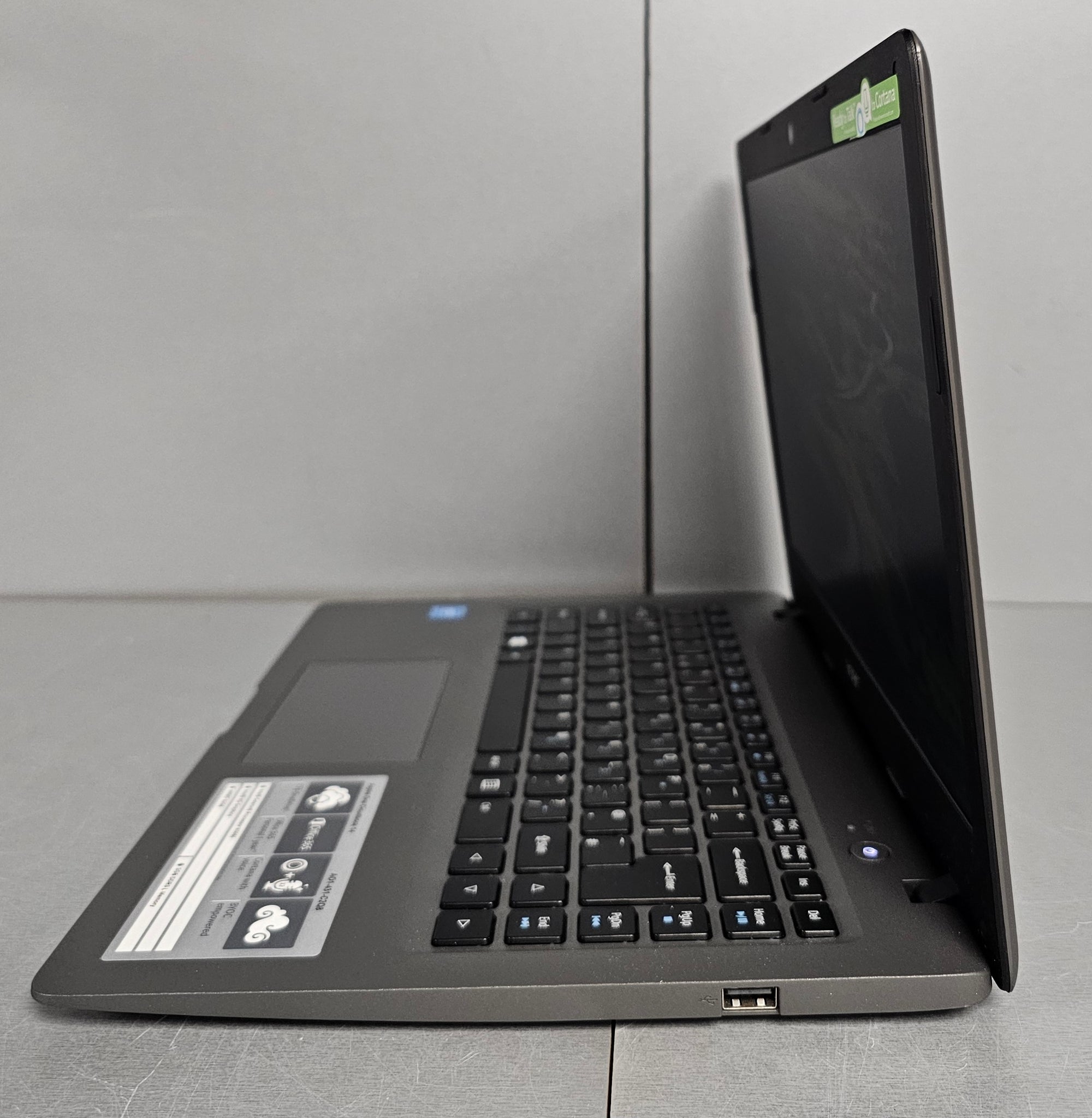 Acer Aspire One Cloudbook 14 AO1-431-C2Q8 - 14" - Intel Celeron - N3050 - 2 GB RAM - 32 GB eMMC