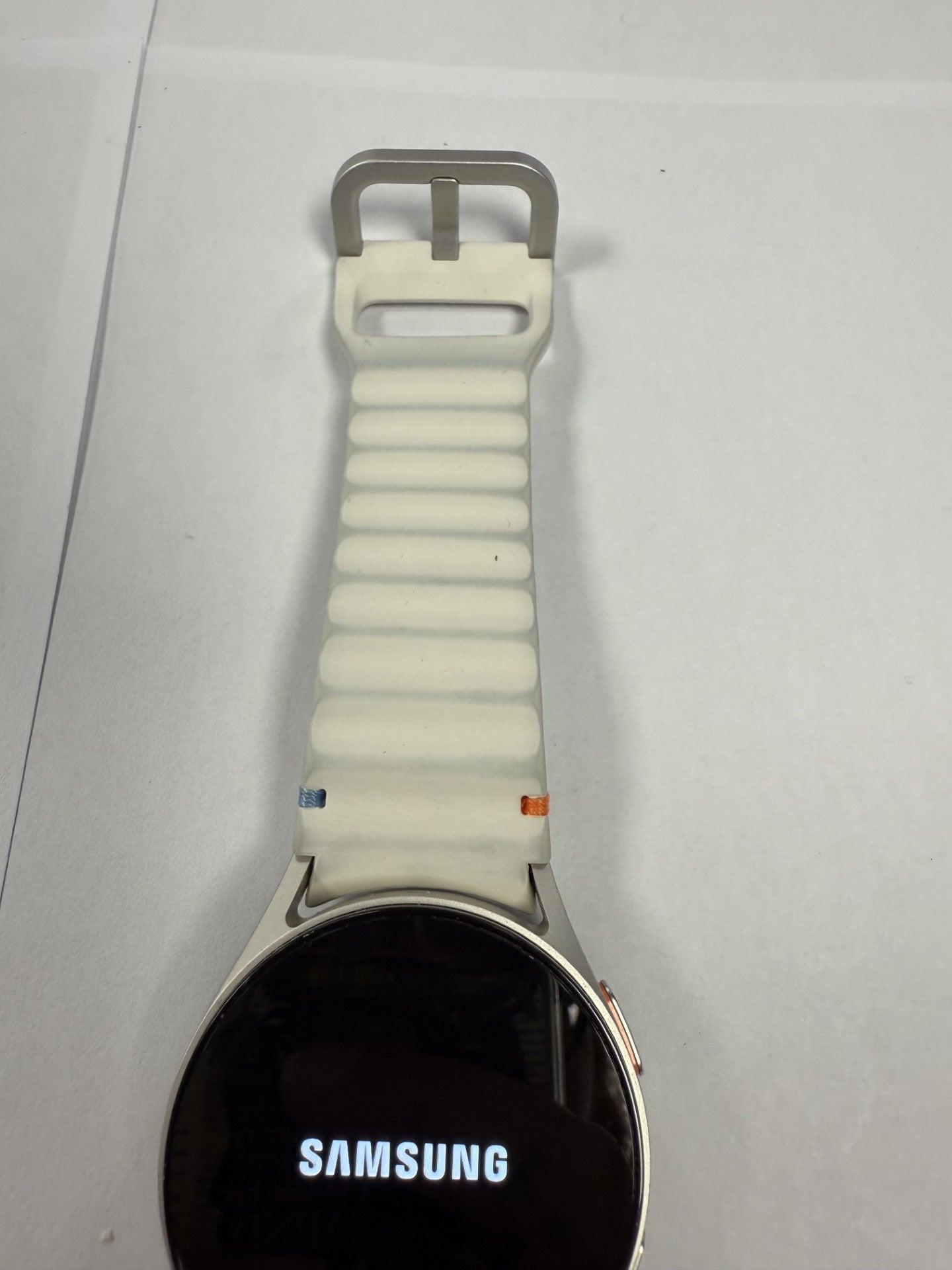 Samsung Galaxy Watch 7 40mm Smart Watch - Cream.