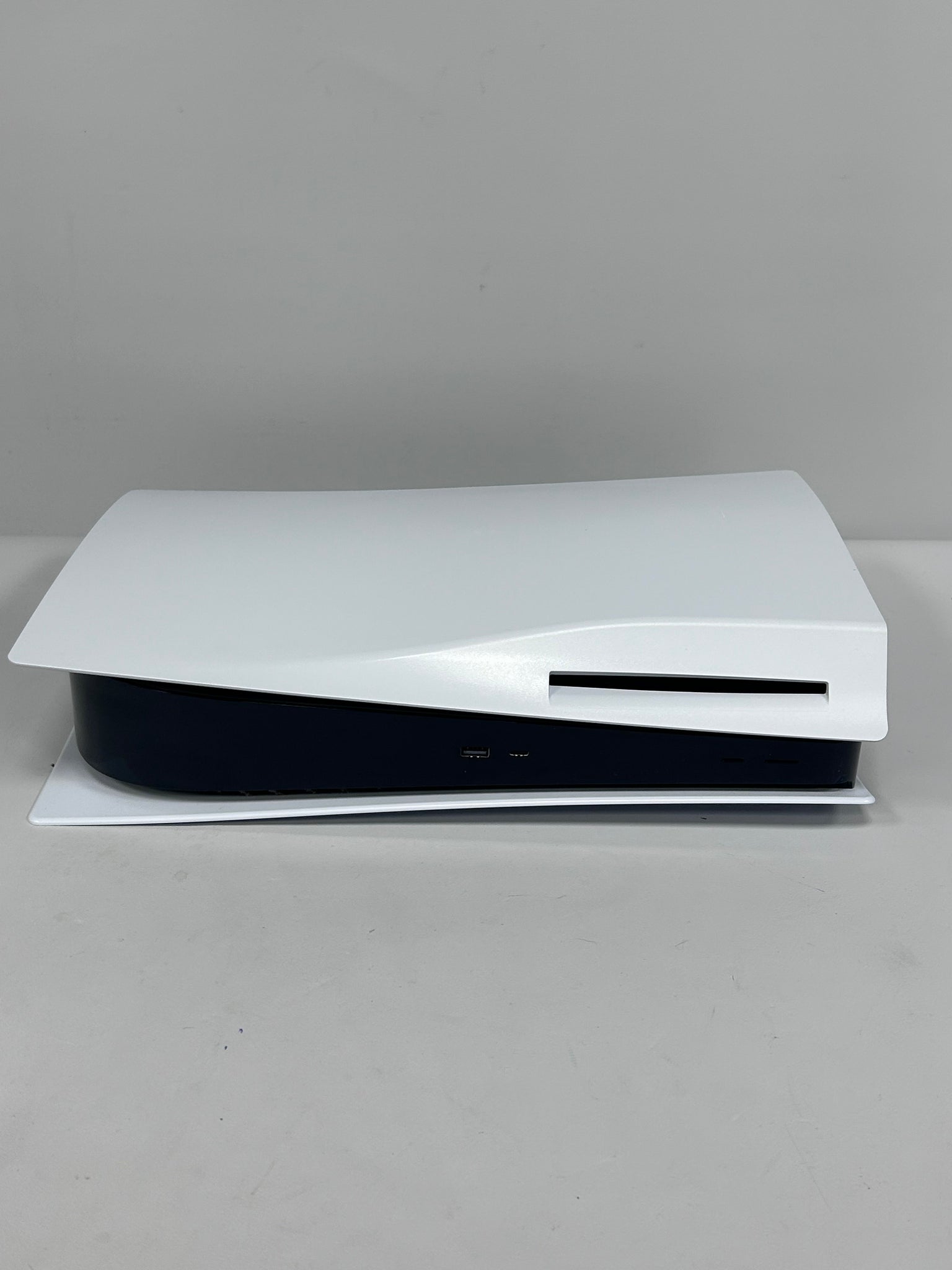 PlayStation 5 Disc Edition 825GB White