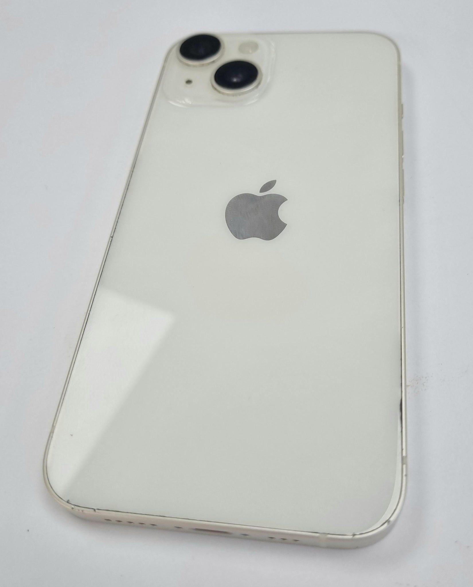 Apple iPhone 14 - 128 GB - Starlight