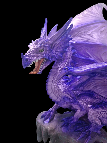 Purple dragon LED statue Decorative Ornament **BRAND NEW BOXED**