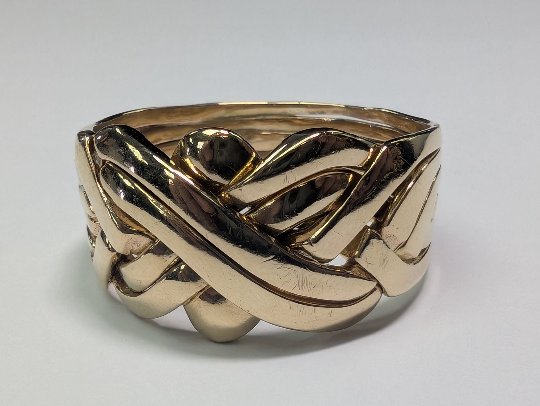 9ct Gold Puzzle Ring - SIZE Z+2