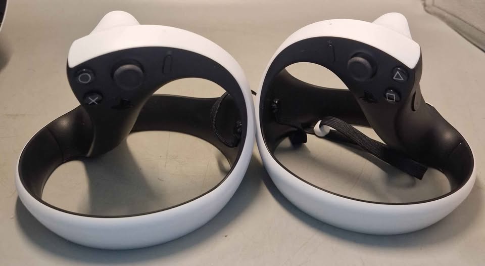 Sony PlayStation VR2 Headset w/Sense Controllers (No Game),