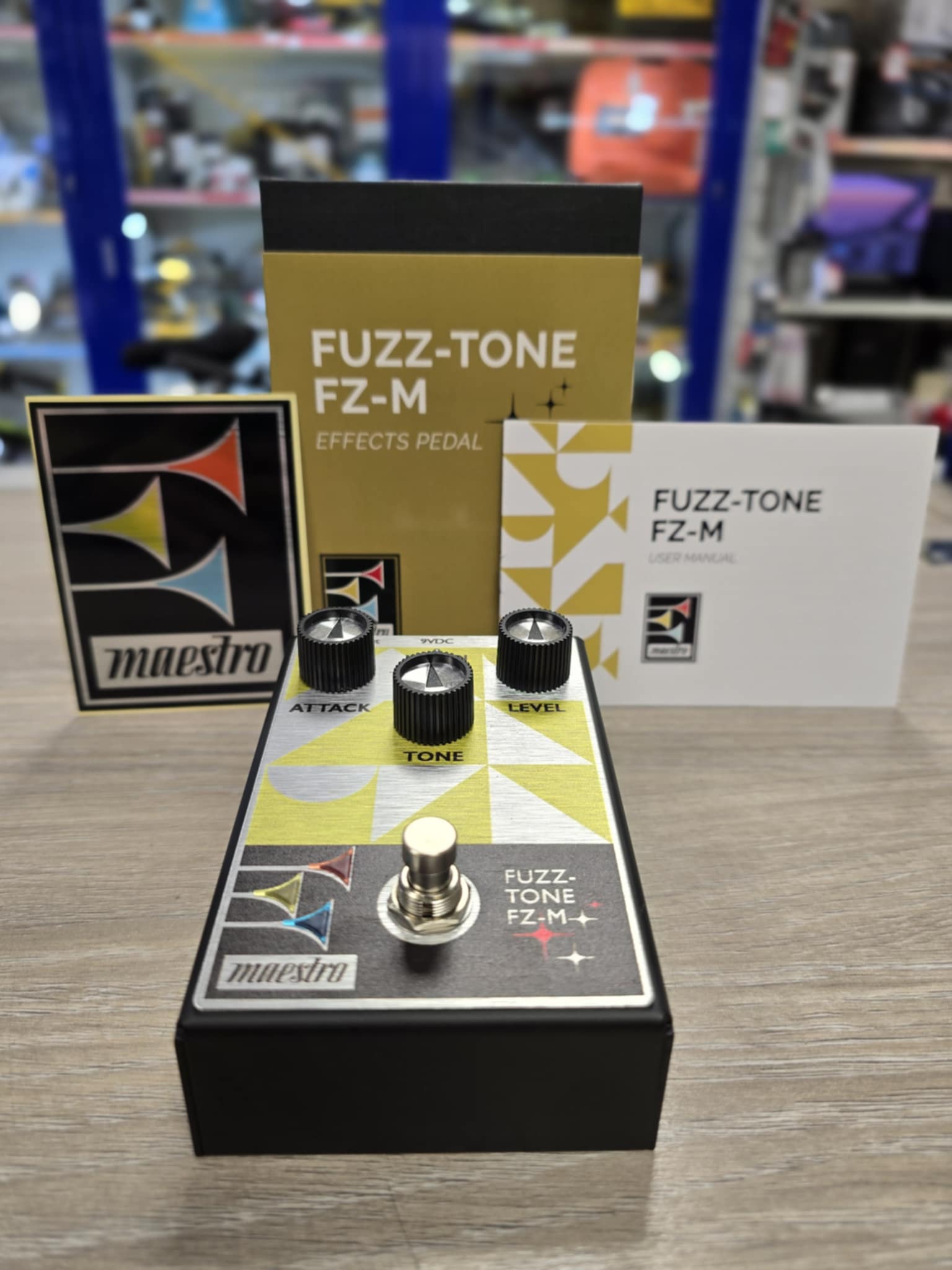 FUZZ-TONE FZ-M PEDAL