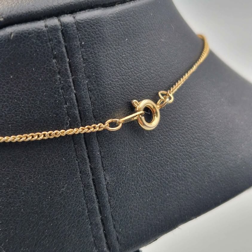 9ct Yellow Gold Thin Curb Chain Necklace With Dolphin Pendant - 18" Long - 2.44 Grams