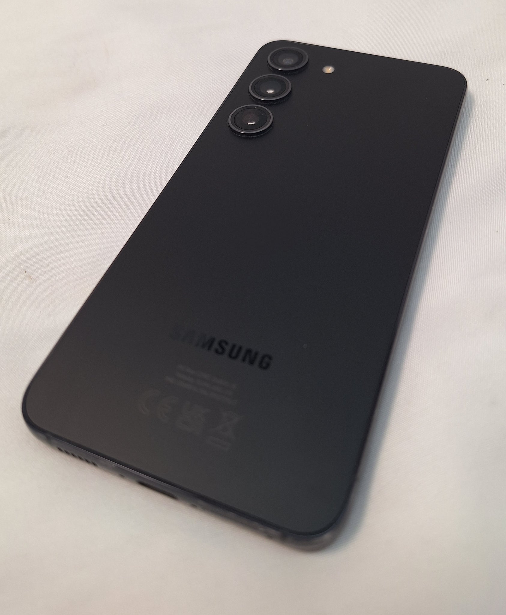 Samsung Galaxy S23 128GB black smartphone unlocked unboxed