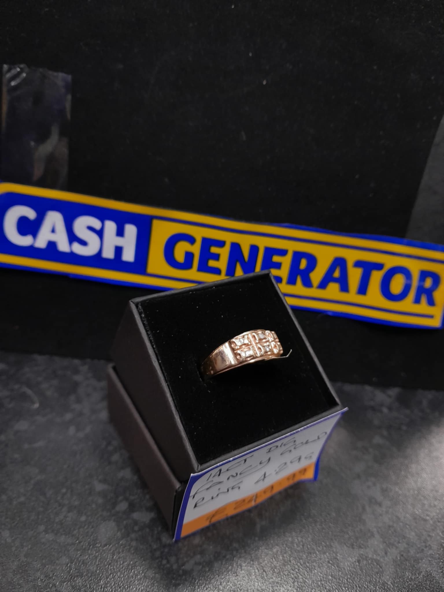 14ct Gold Dig Fancy Ring (Size S) 4.29g