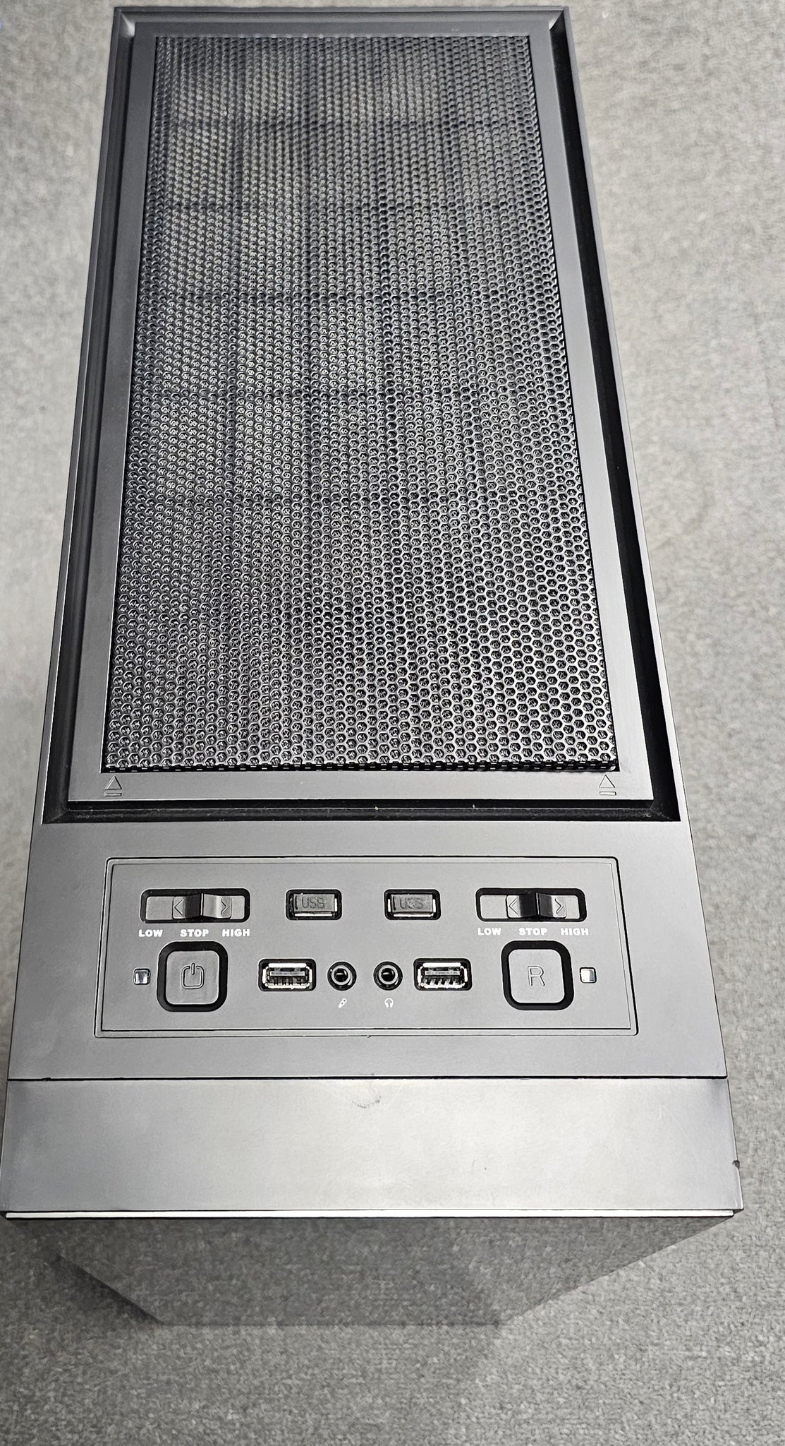 Custom PC AMD Ryzen 5 7600X 6-Core Processor, RTX4060 Ti **Collection Only**