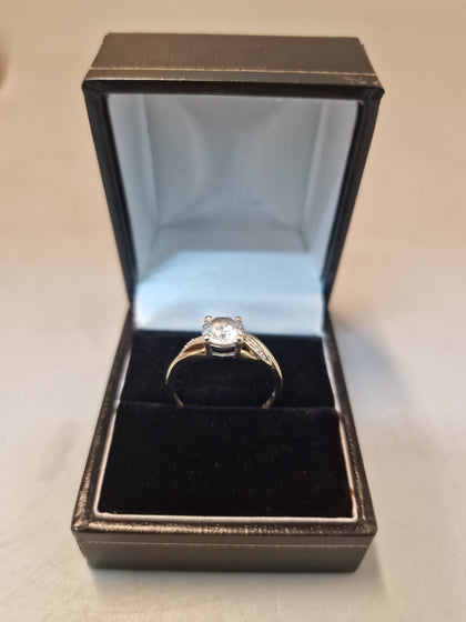 Gold Ring 375 9ct 2.2G Size N