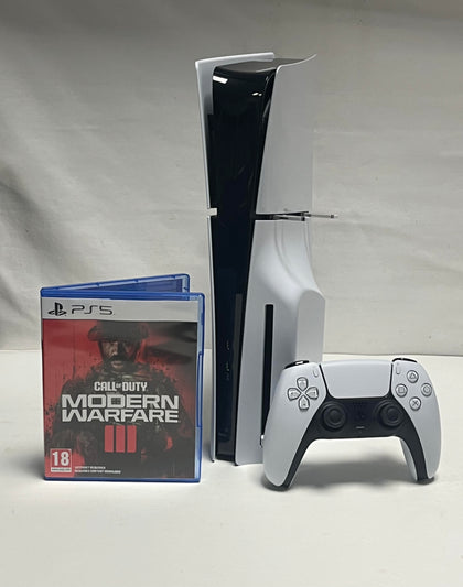 Sony PlayStation 5 Slim.