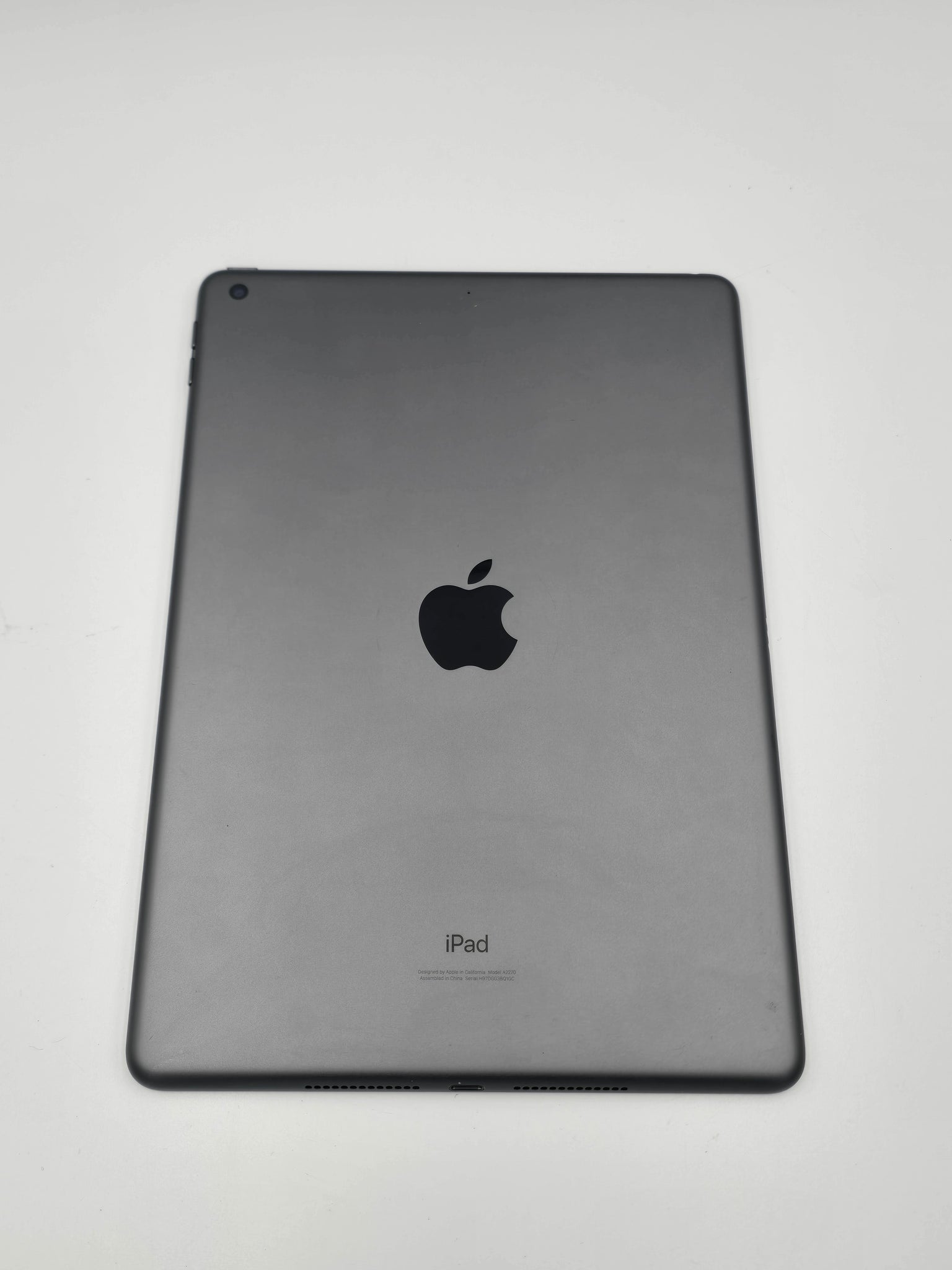 *iPad 8th generation 32GB WiFi model:a2270