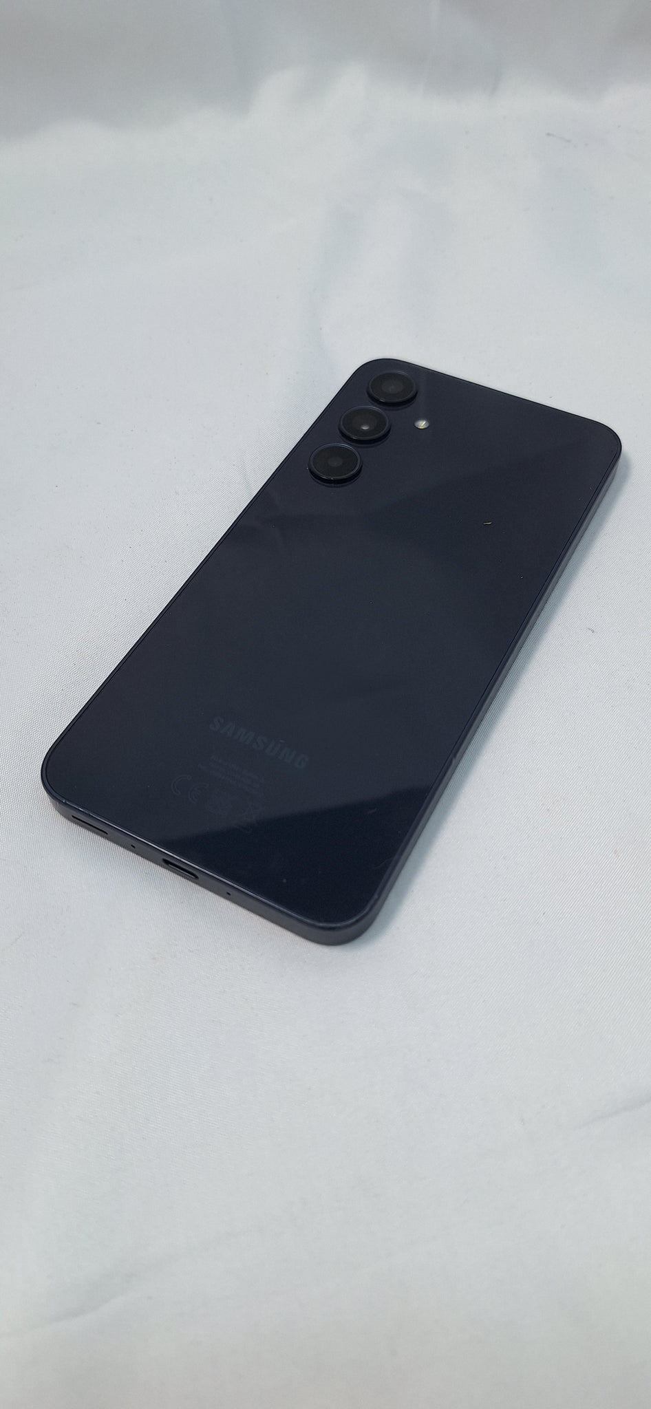 DX Samsung Galaxy A35 navy smartphone 128GB unlocked unboxed