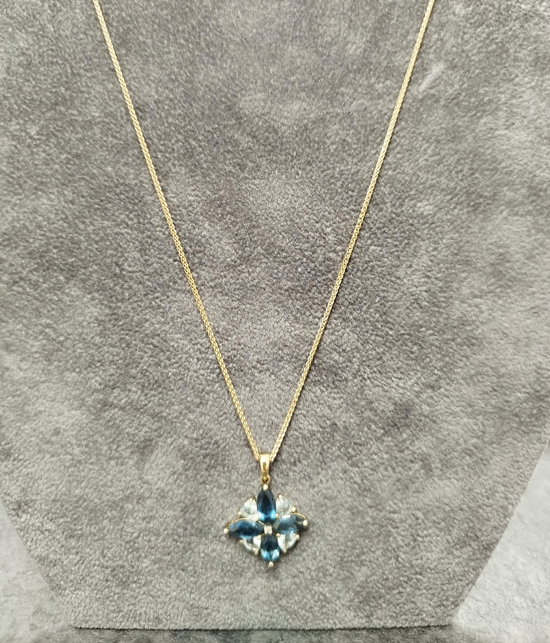 9ct Yellow Gold Chain & Pendant set with Blue Stones