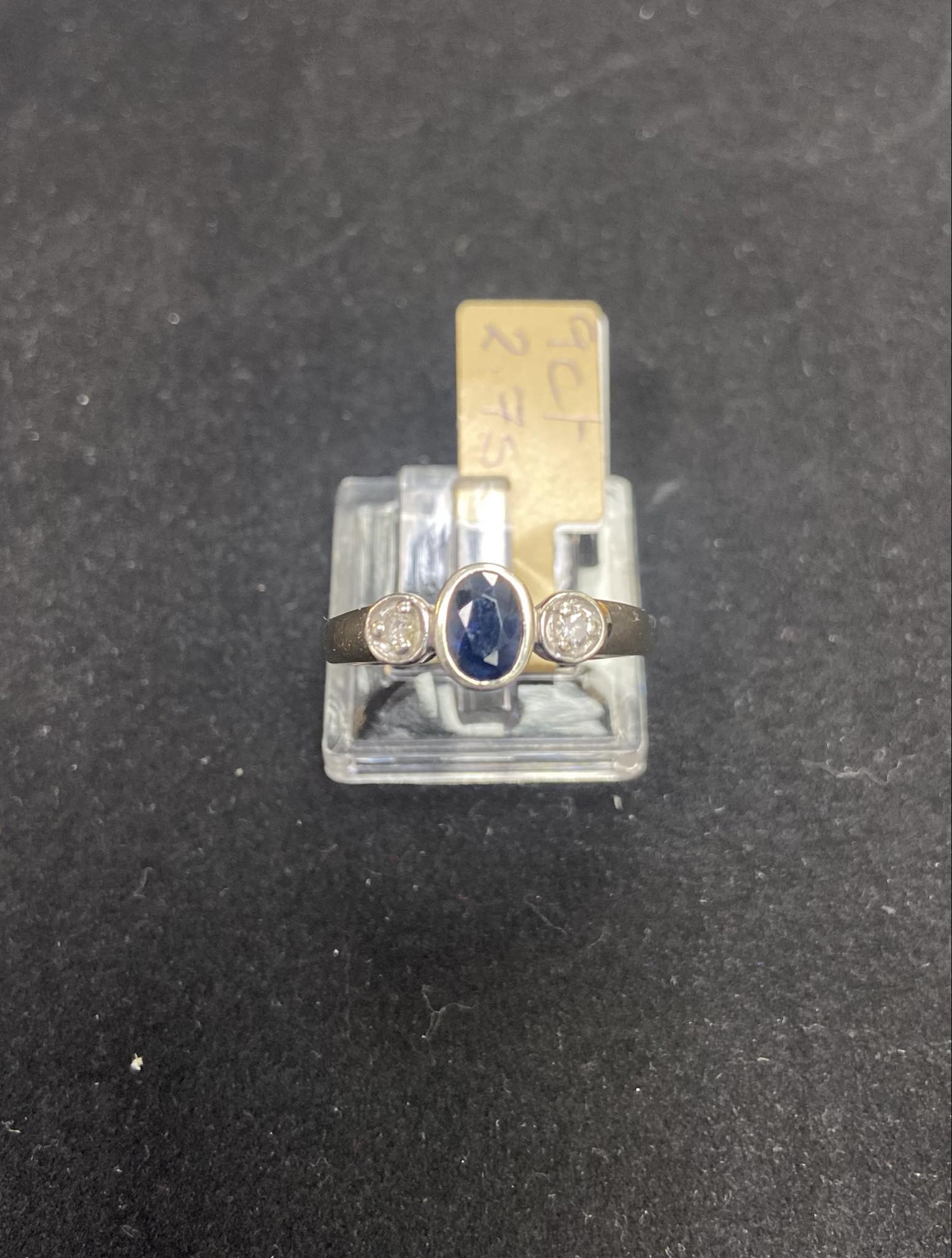 9ct Gold Ring (Size N) 2.7g