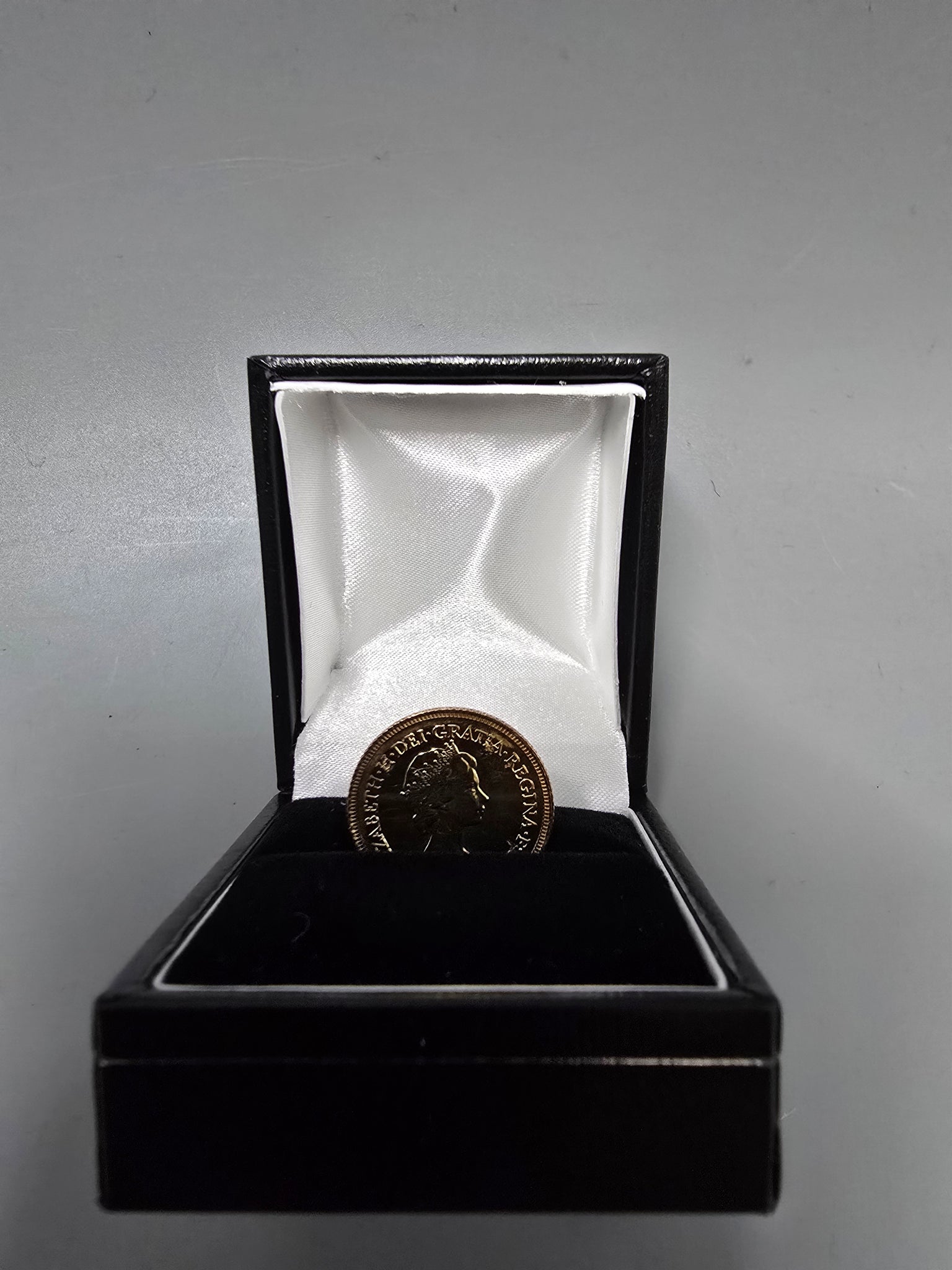 916 22ct Half Sovereign 4.0G (1982)