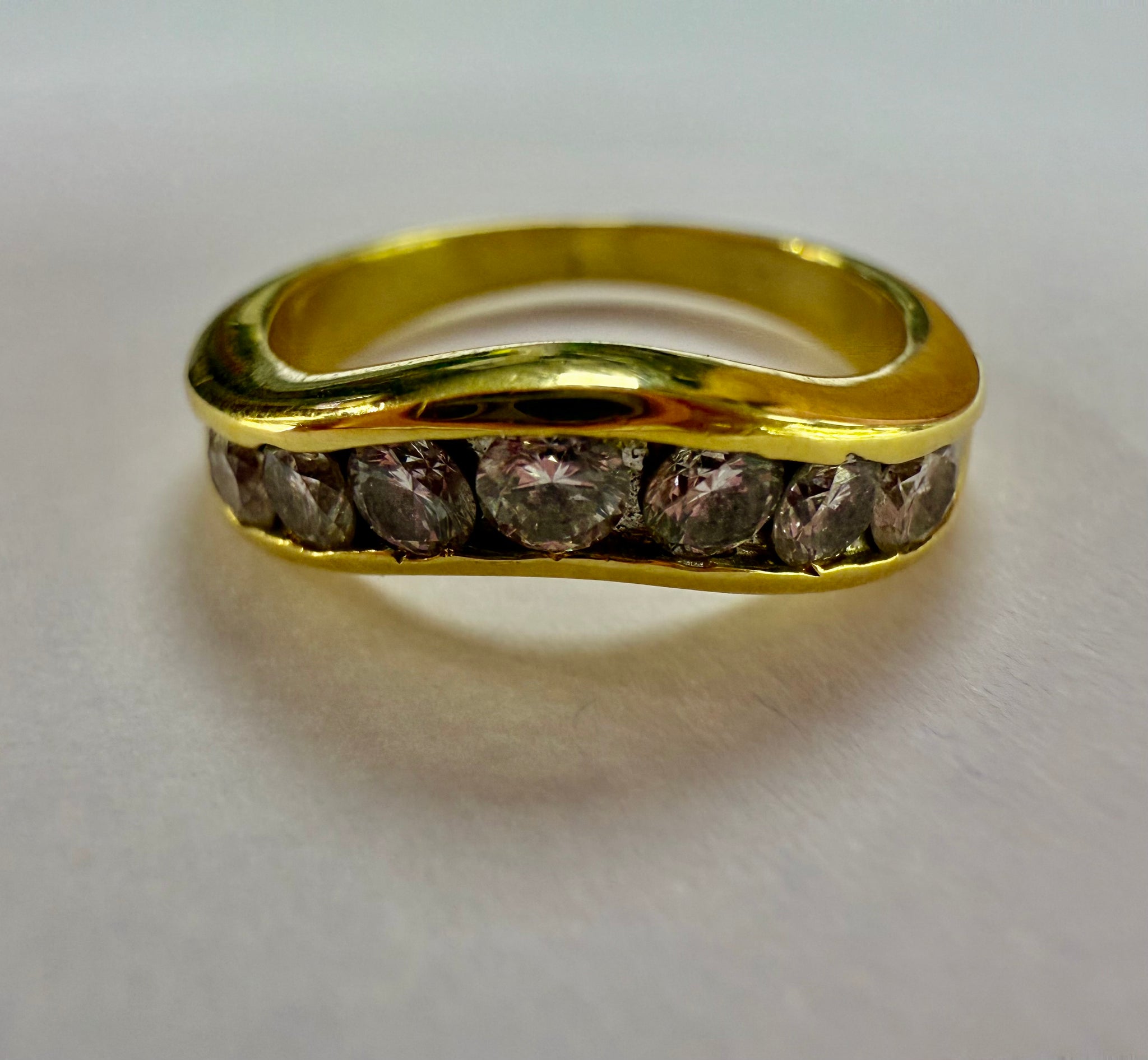 18ct Gold Diamond Wishbone Ring Size "I"