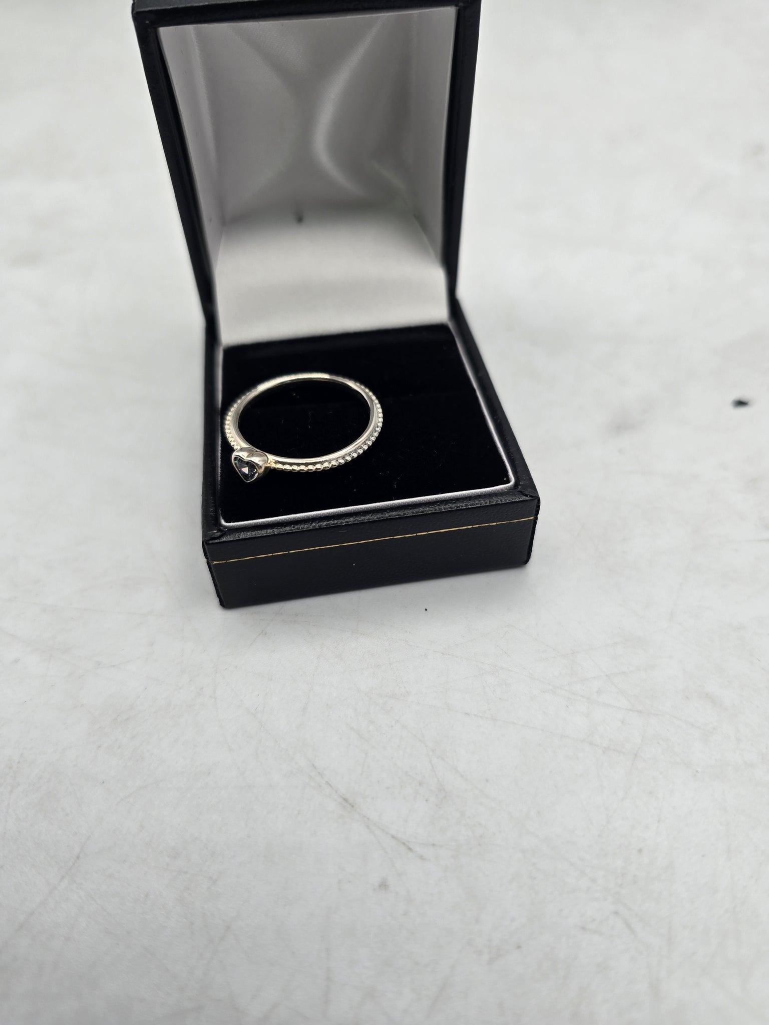 pandora heart ring size q