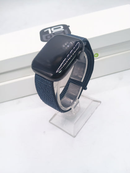 APPLE WATCH SERIES 10. JET BLACK WITH FABRIC SPORT BAND. 42MM GPS