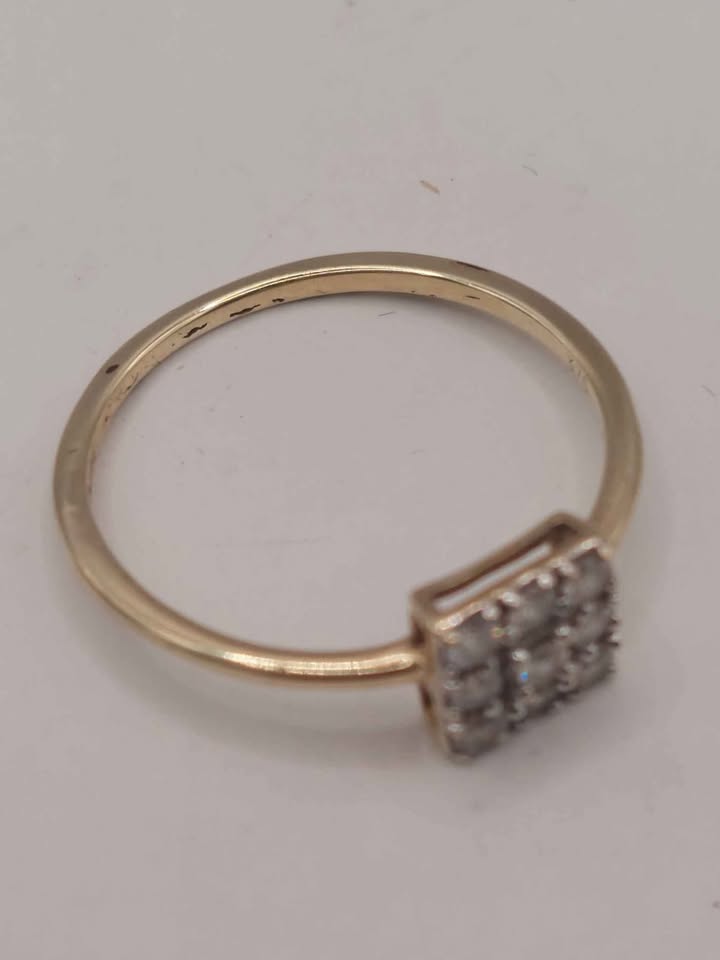 (9ct 375 Hallmarked&Tested), Gold Ring, Weight: 1.24G, Size: O