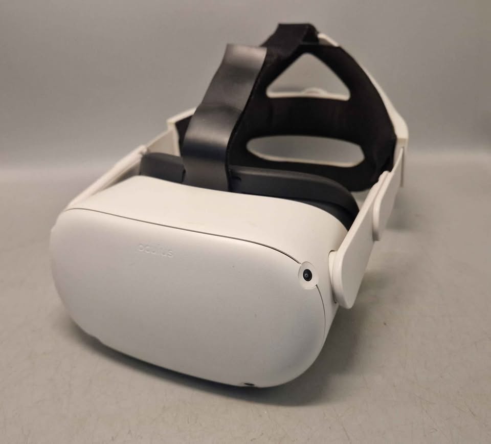 Meta/Oculus Quest 2 VR Headset (With Controllers) - 256GB, B