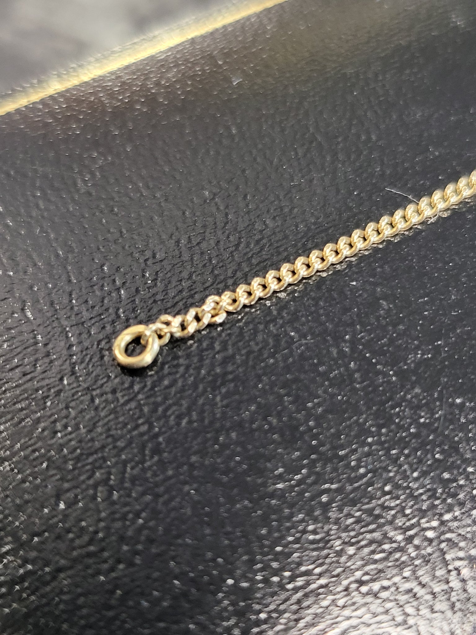 9ct Yellow Gold Delicate ID Bracelet with Heart Feature - 7.5" - 1.39G