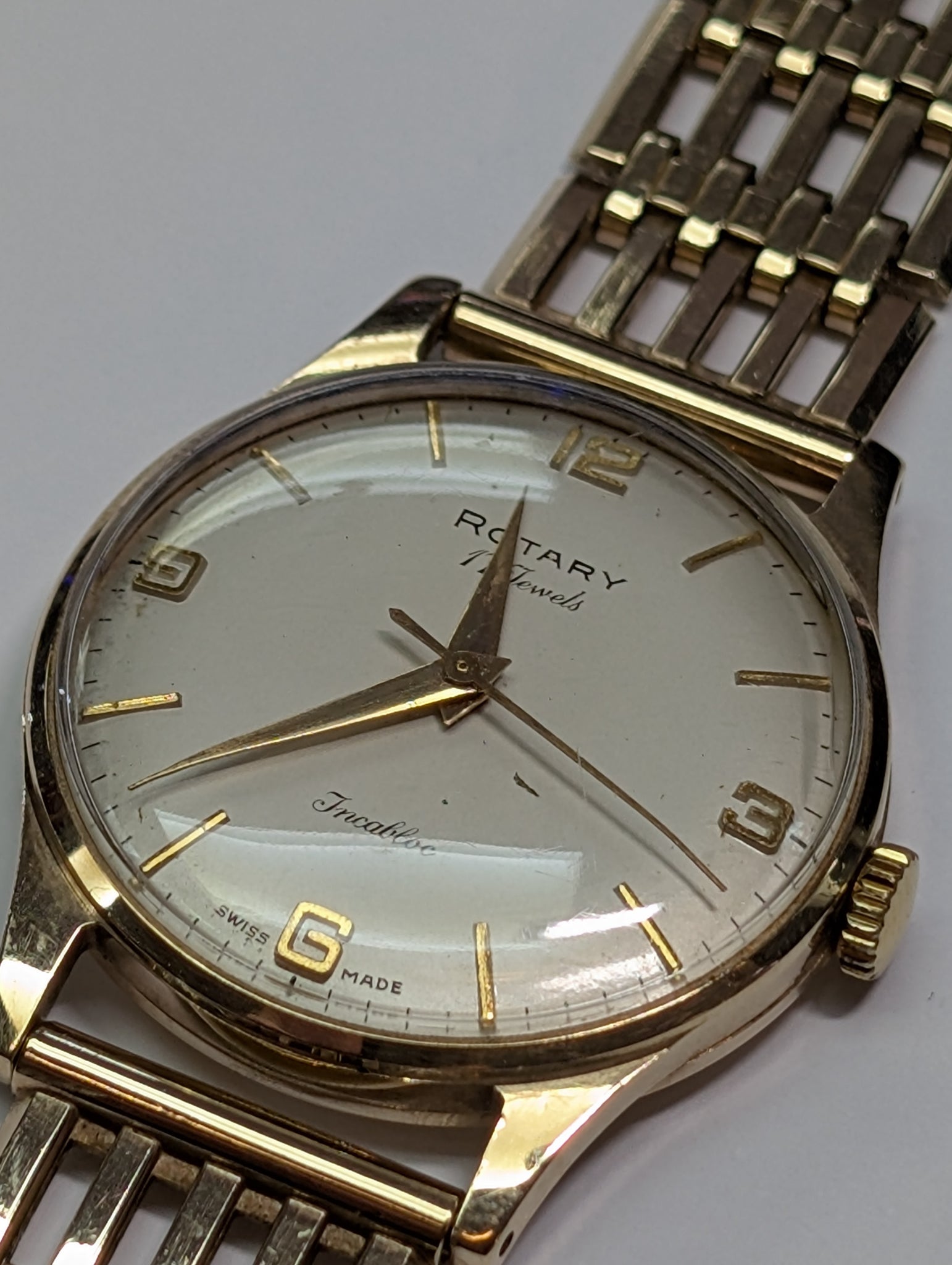 9ct Gold Rotary Watch Boxed with Spare Gold Links