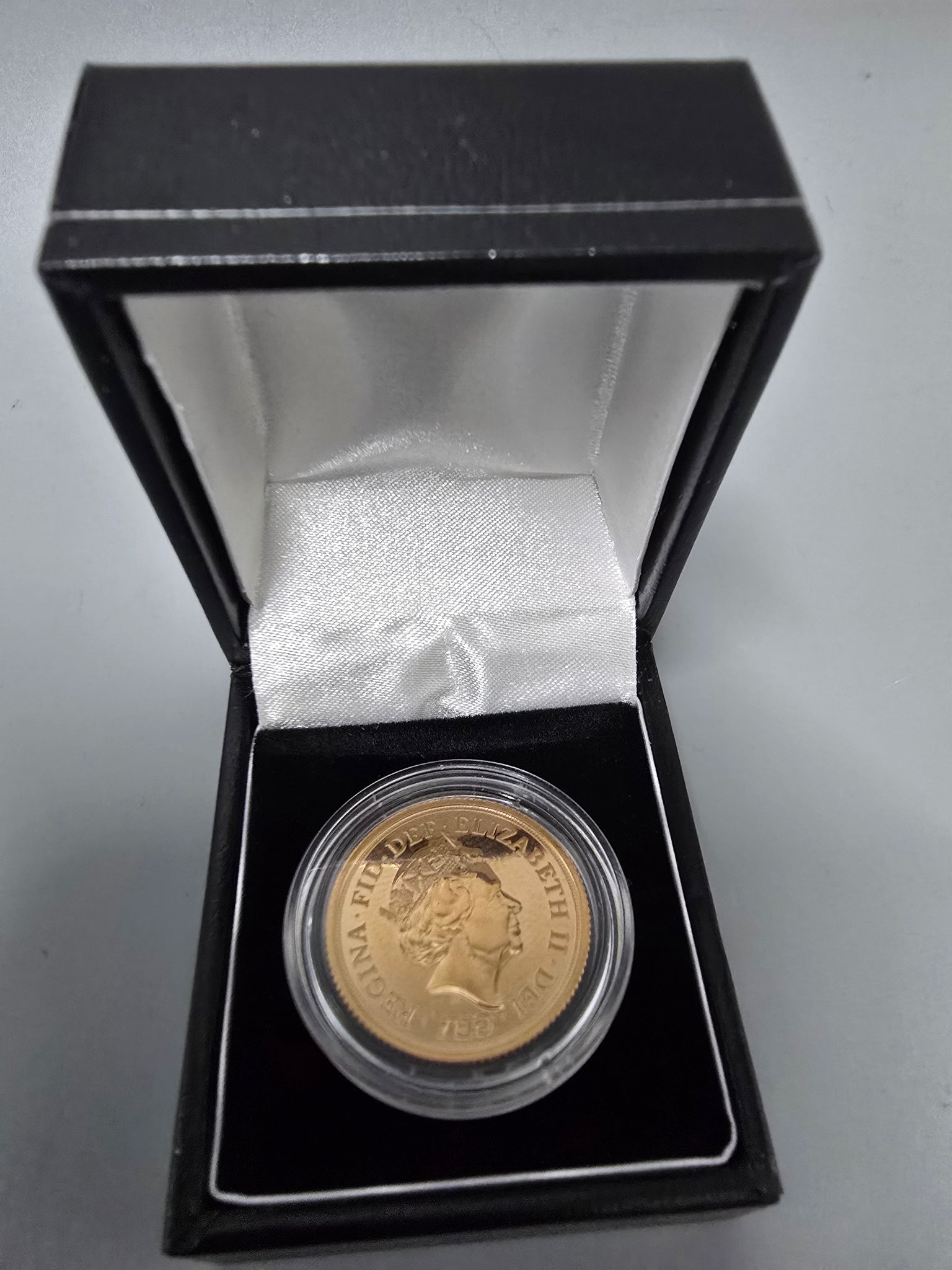 22ct Gold FULL Sovereign (2021) 916 8G